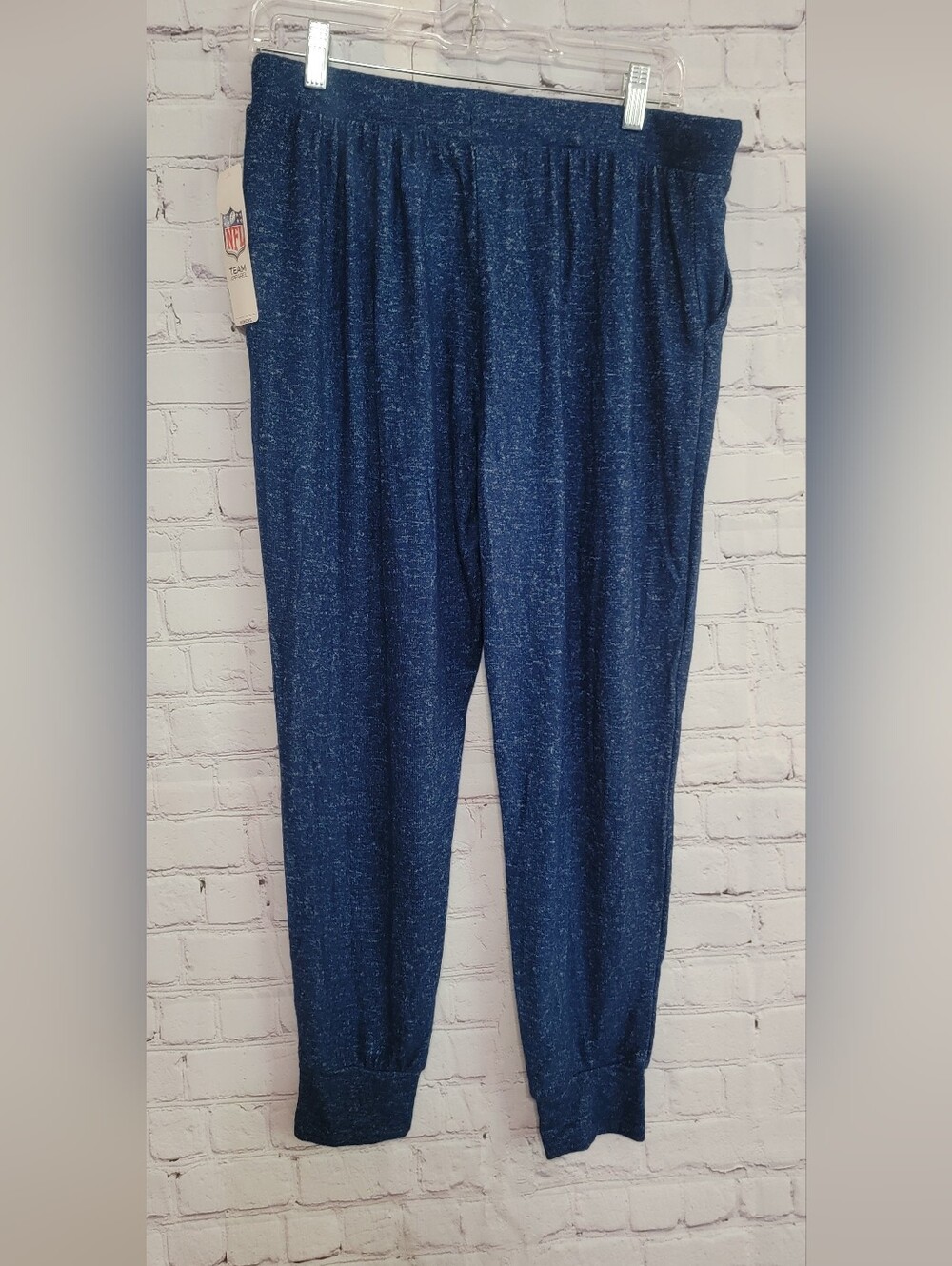 Chicago Bears Navy Jogger Pants with Team Graphic NFL Team Shop LARGE NWT - Picture 2 of 5
